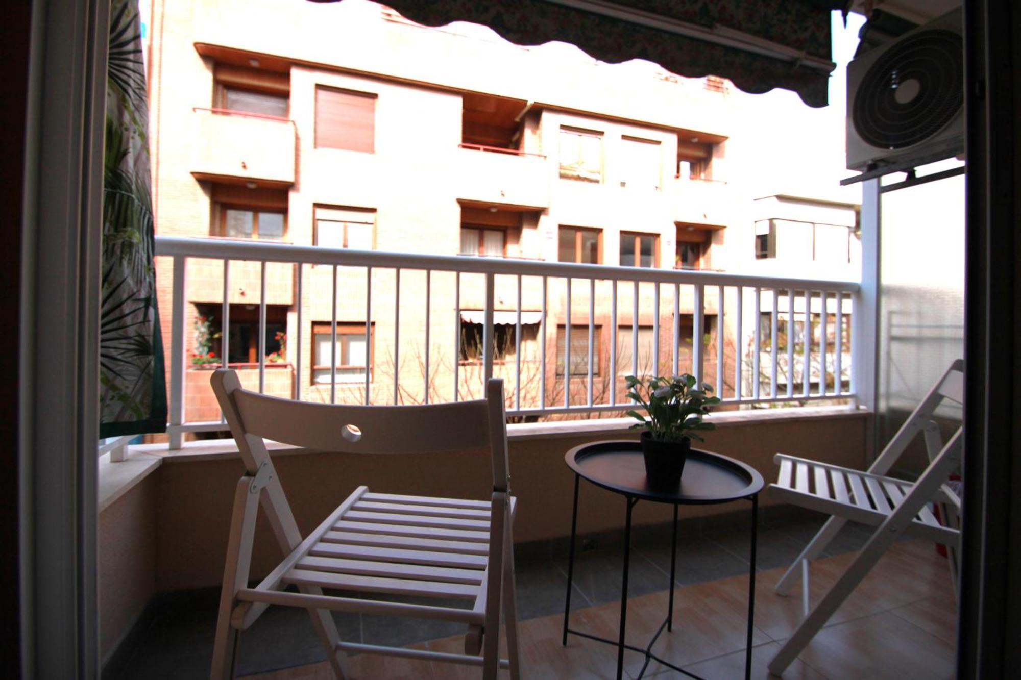 Apartamento Casaturis En Centro De Alicante En Antigua Estacion Autobuses A101 Exterior photo